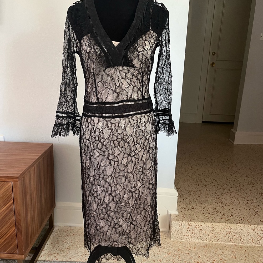 Moda International vintage black lace dress size 6.